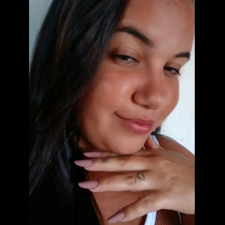 @sarahromana1