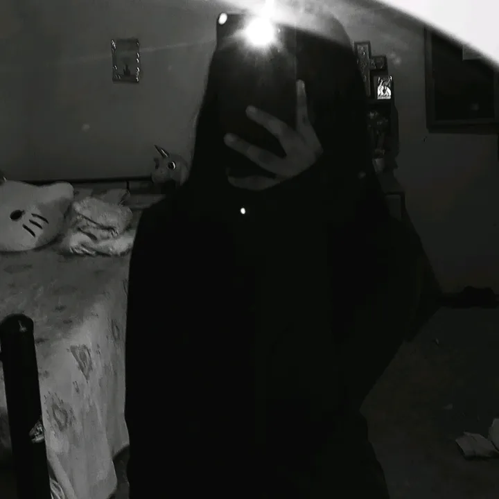 @solyluna0494