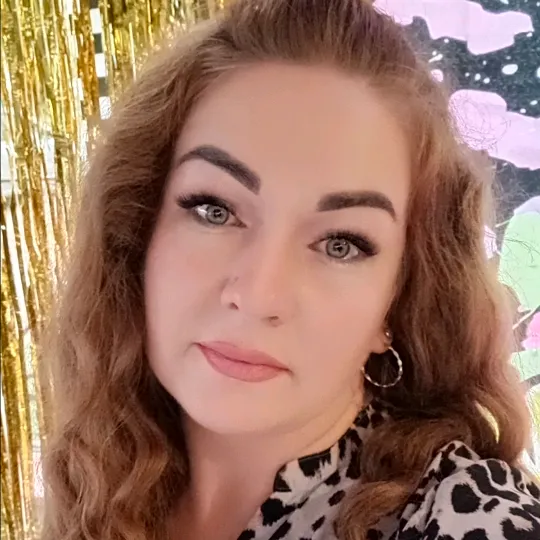 @valy4425