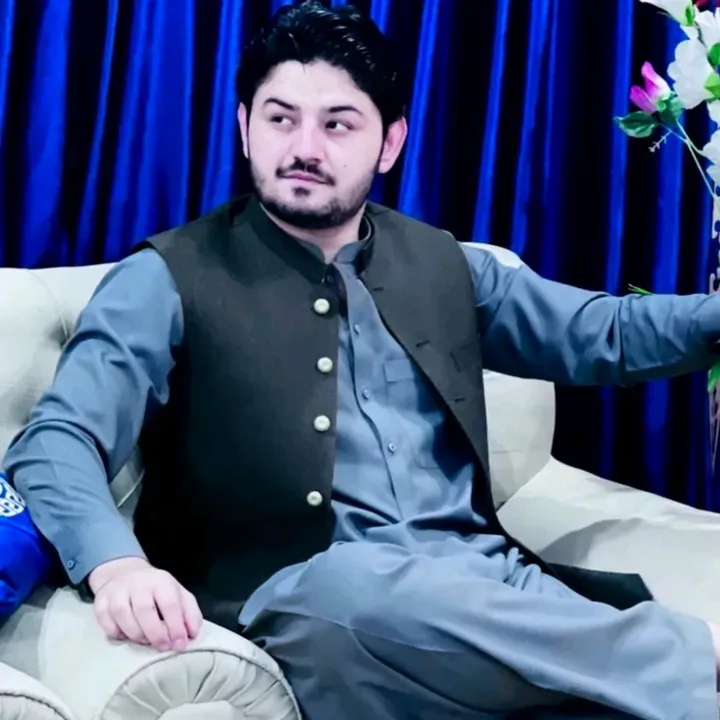 adamkhanmalik1761