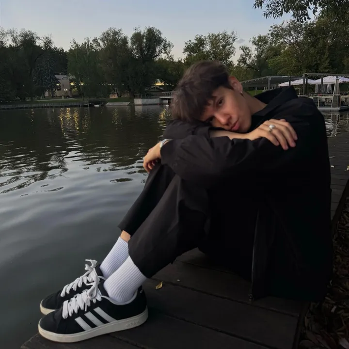 @cr.clshnv