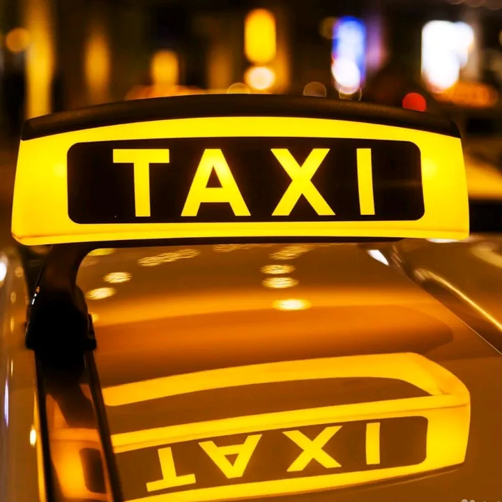 xroniki__taxi