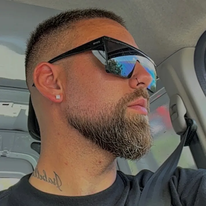 @tim.edwards50