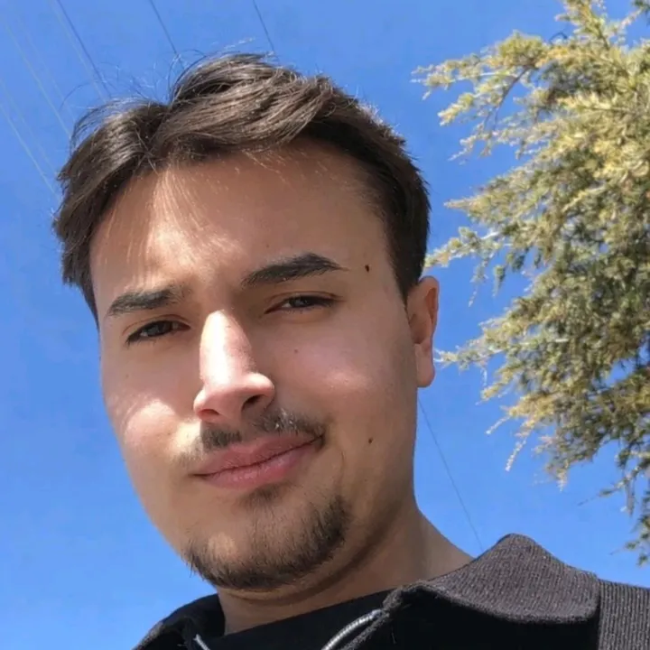 @mus7ta