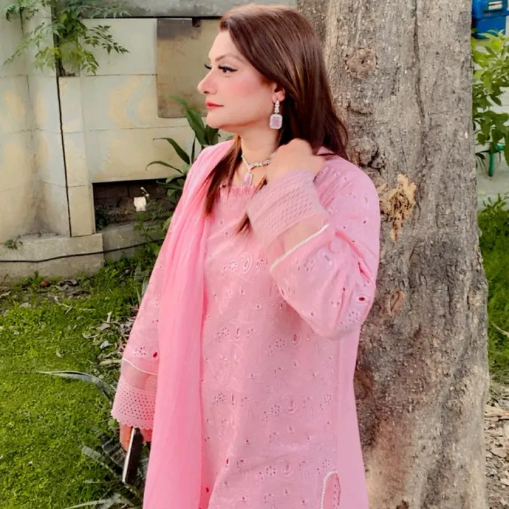 sanabutt2345