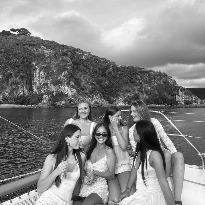 6packofdivas
