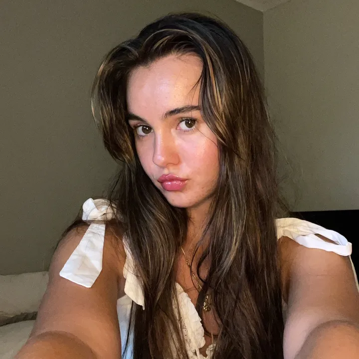@valentinabrook
