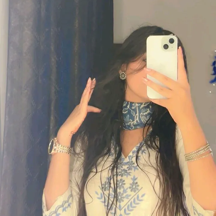 ukgirl8092