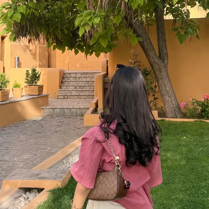 @parisa.x9