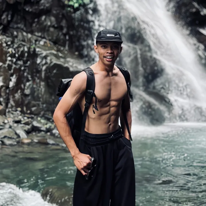 @_naqhmyy