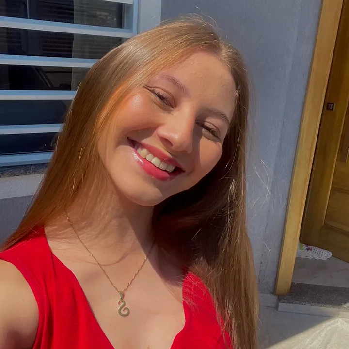 @_sarinha481_