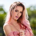 @katieangeltv1