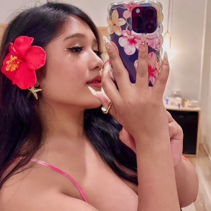 @shreyuluvs