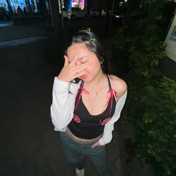 @itskhaaz
