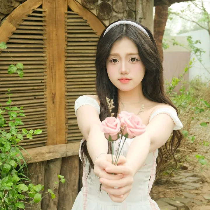 @embelinhxinhh