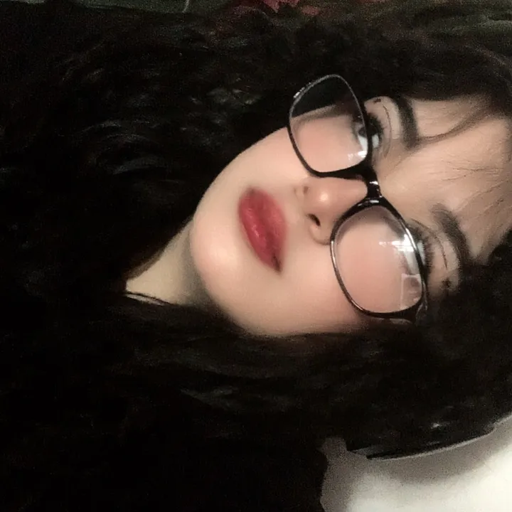 @isella.666