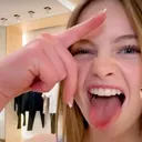@kimshi017