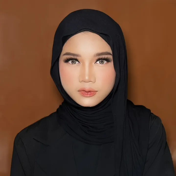 d.e.v.makeup