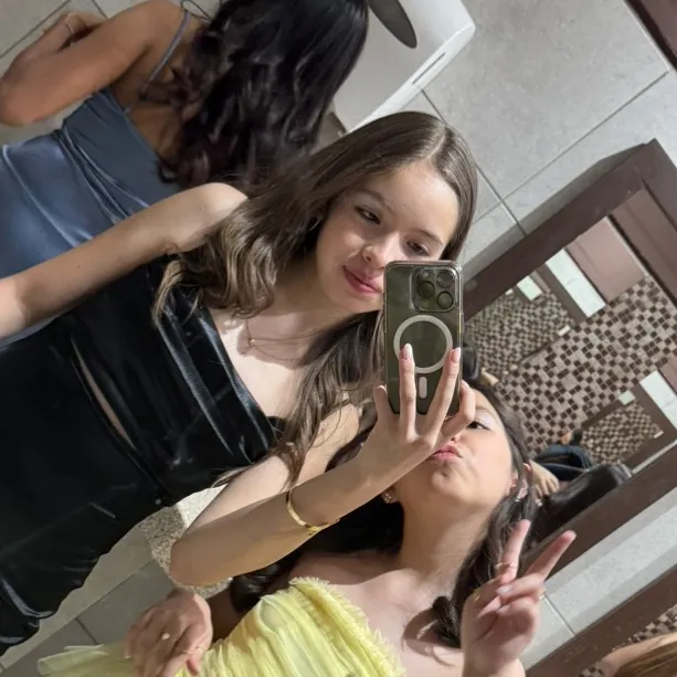 @valelopez.15
