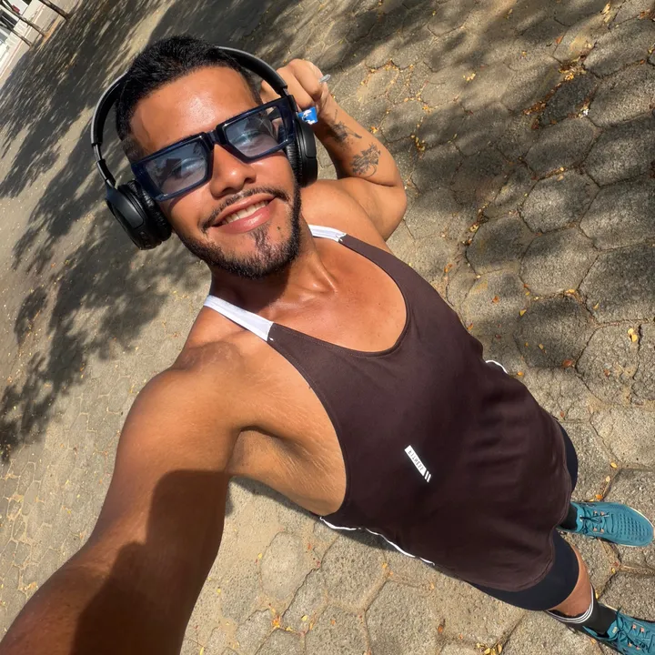 toninhooficial