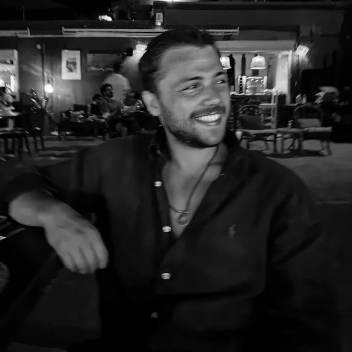 eyesrealq