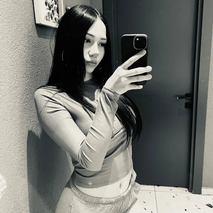 @user864468904