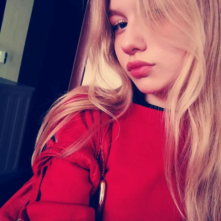 @arinagrechka