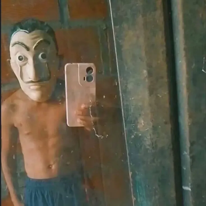 @user8237687435465