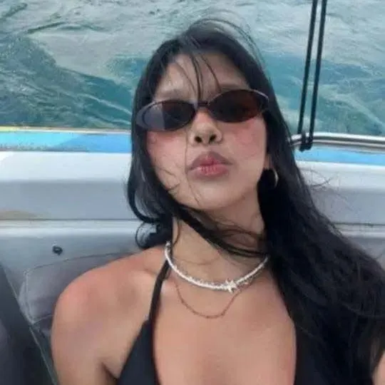 @_jewelqyx