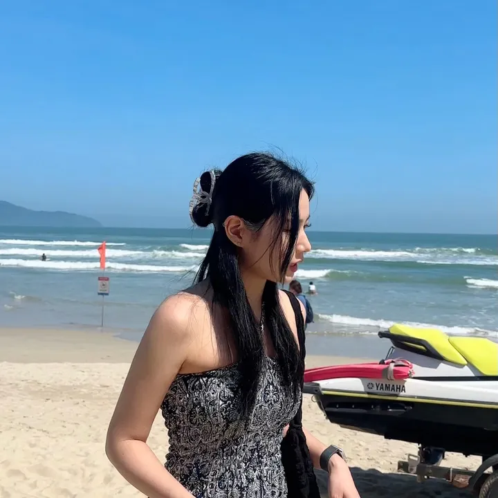 @yy1004qq