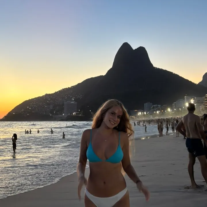 dailyeuvcomareela