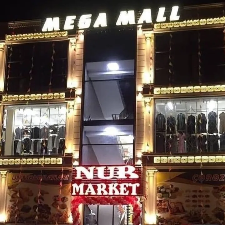 @megamall_gedebey