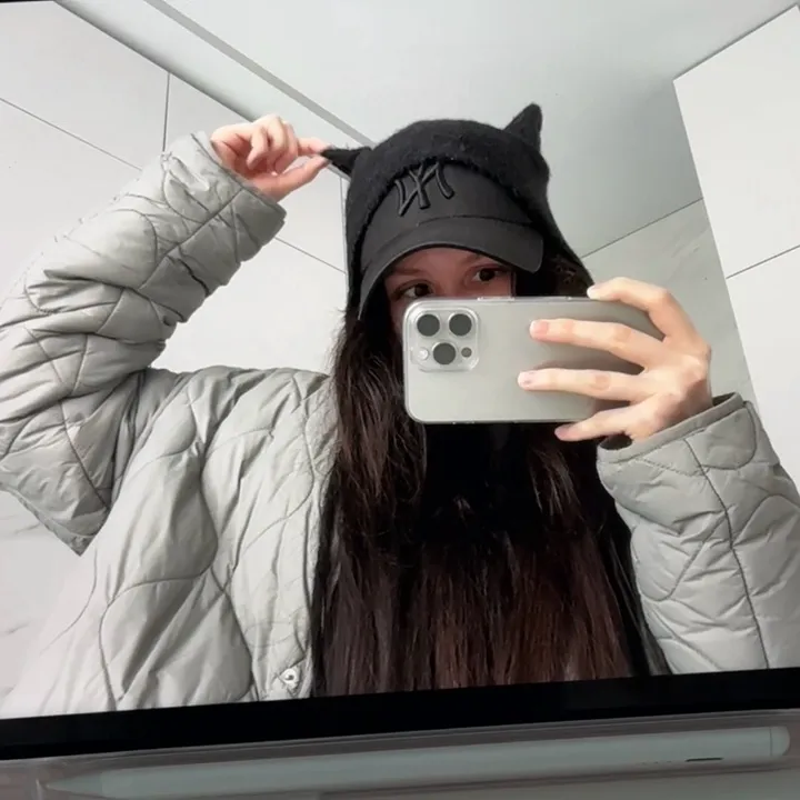 @janesmi