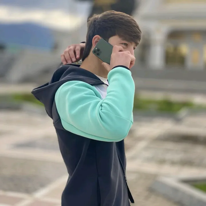 mmavy.77