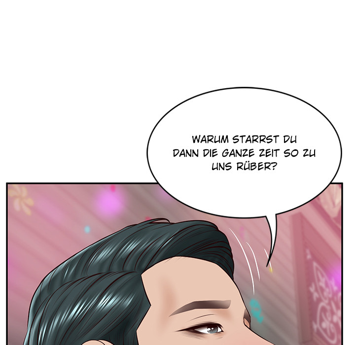 Extrem reiche Familie - episode 8 - 58