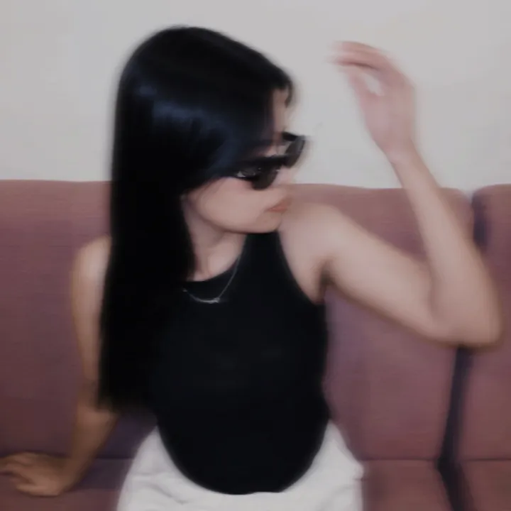 anne_ghale
