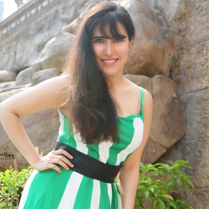 bajajsheenaa