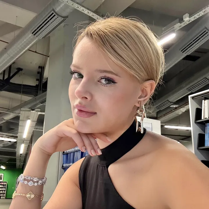 @elifsarauysal