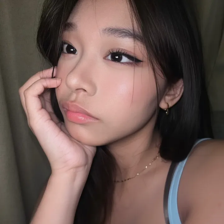 @chellianehara