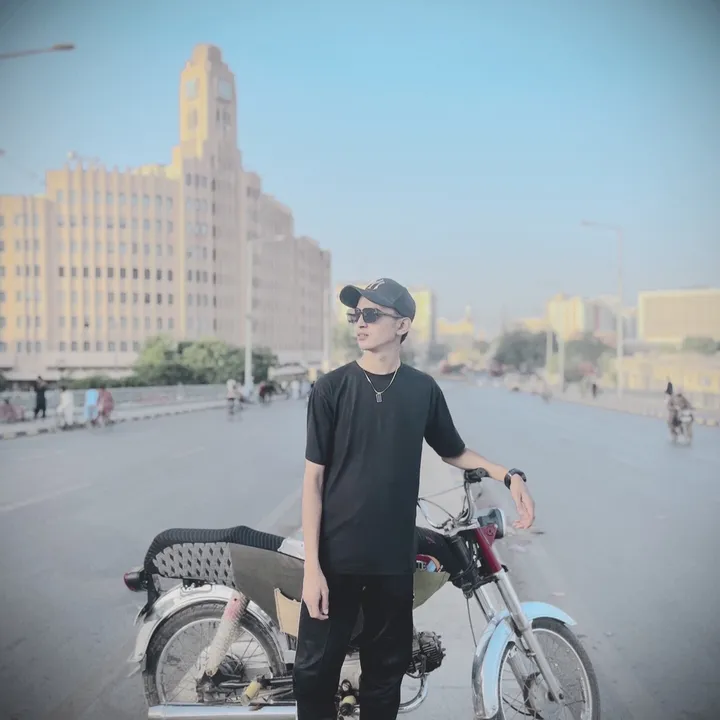 @itzz.adeel