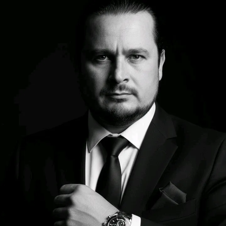 @wacho_garcia