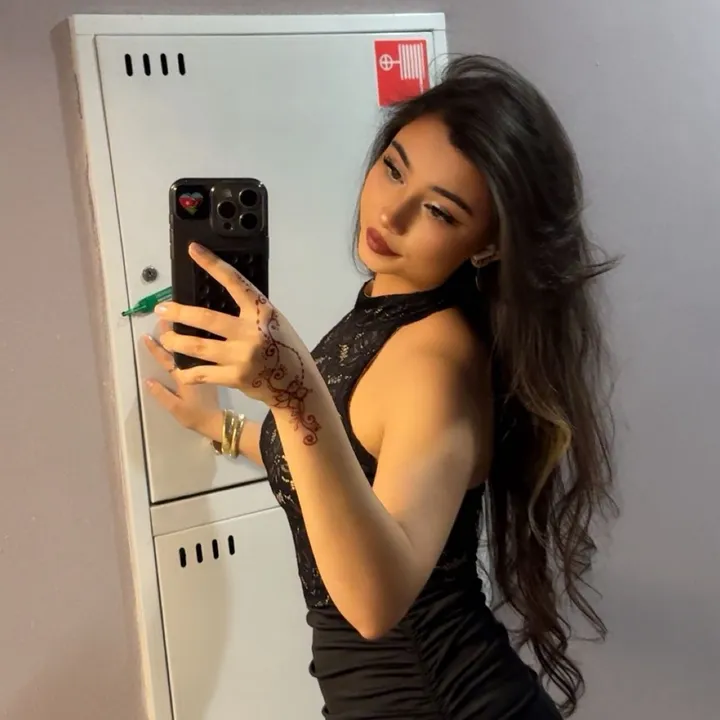 ayysfova