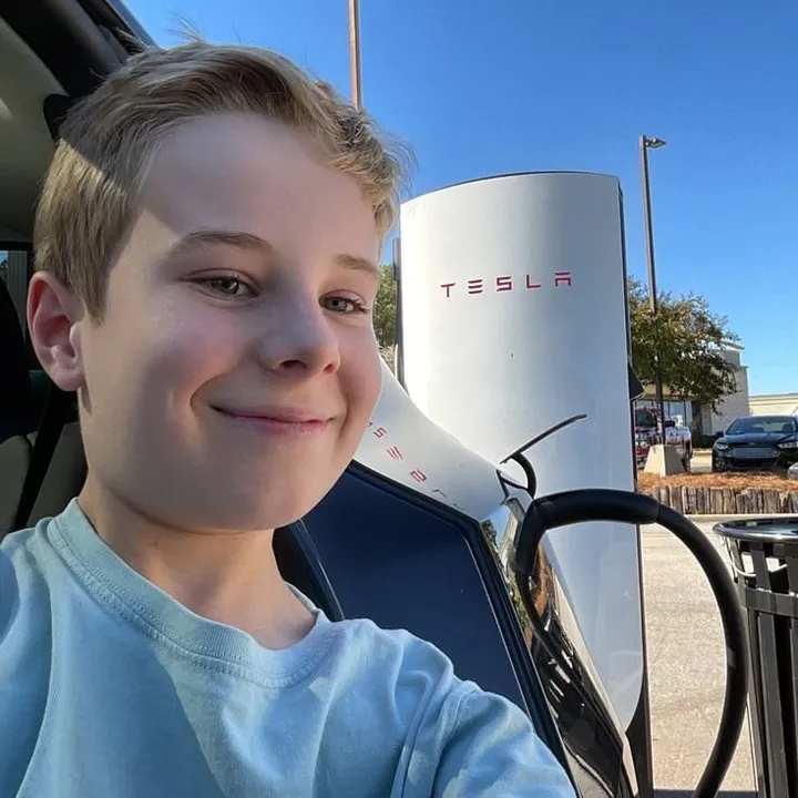 @waterlottieju700