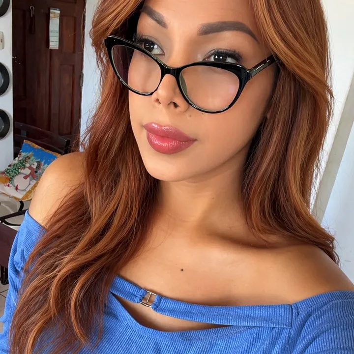 @fiorellakrdenaz