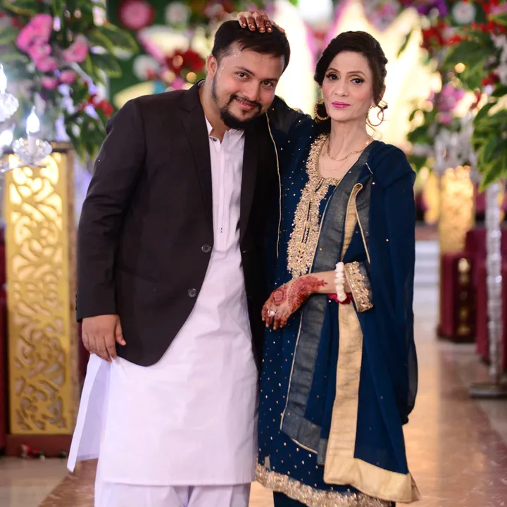 minhaj250
