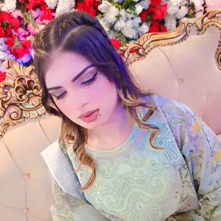 sherrykhanzadi0