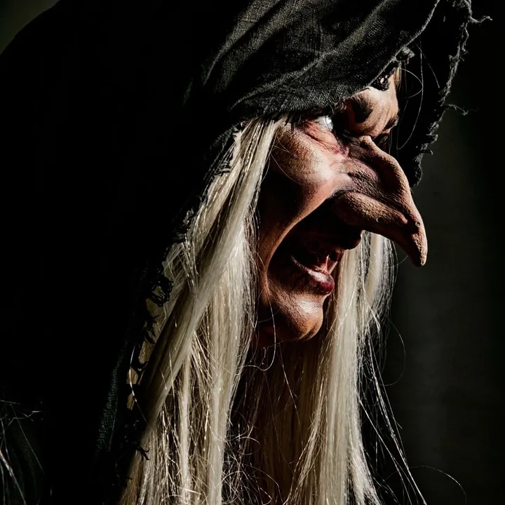 bruj4tarot