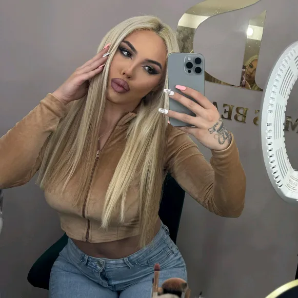 lavicaqueen6
