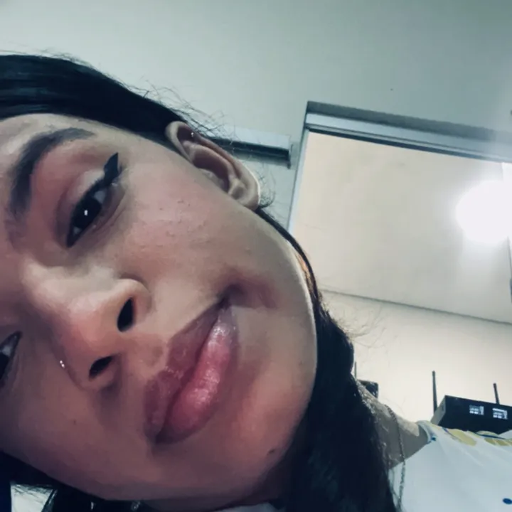 saramanuelly18