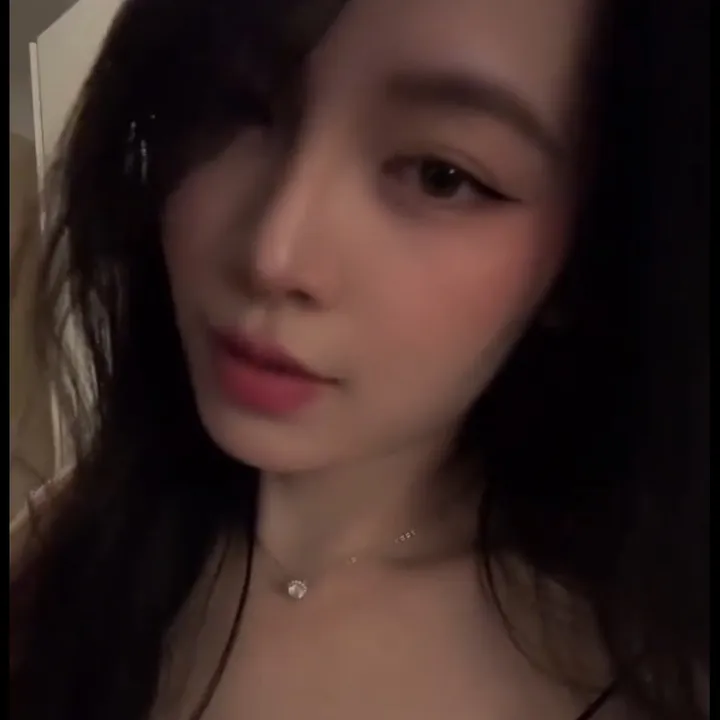 @hien.jenny